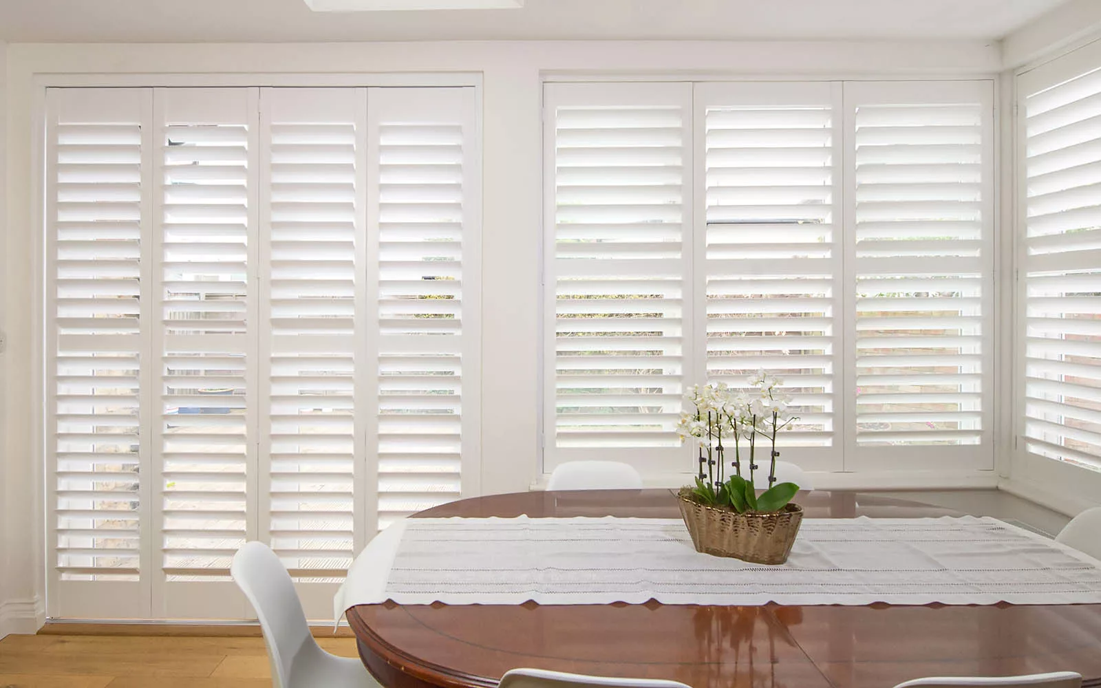 Versatilitate Elegantă